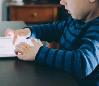 Cómo afecta el uso abusivo de las pantallas a nuestros hijos