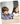 Niño y niña probando el smartwatch Xplora en clase, ideal para mantenerlos conectados y protegidos.